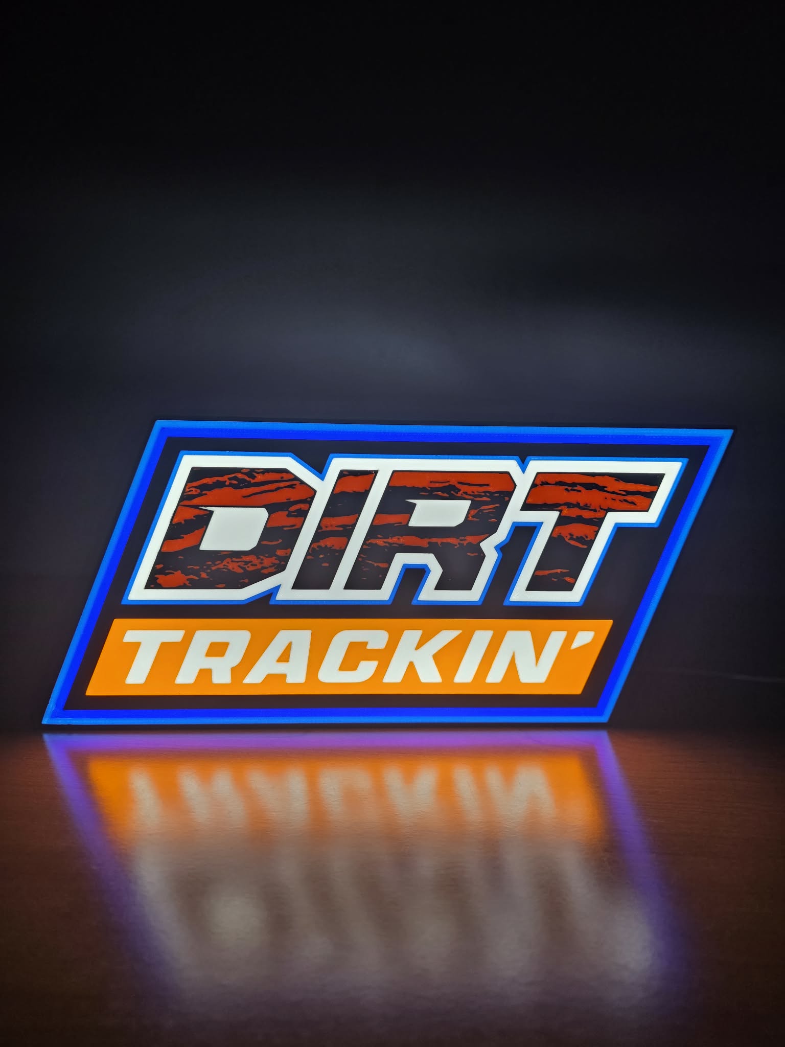 Dirt Trackin' Lightbox - Image 4